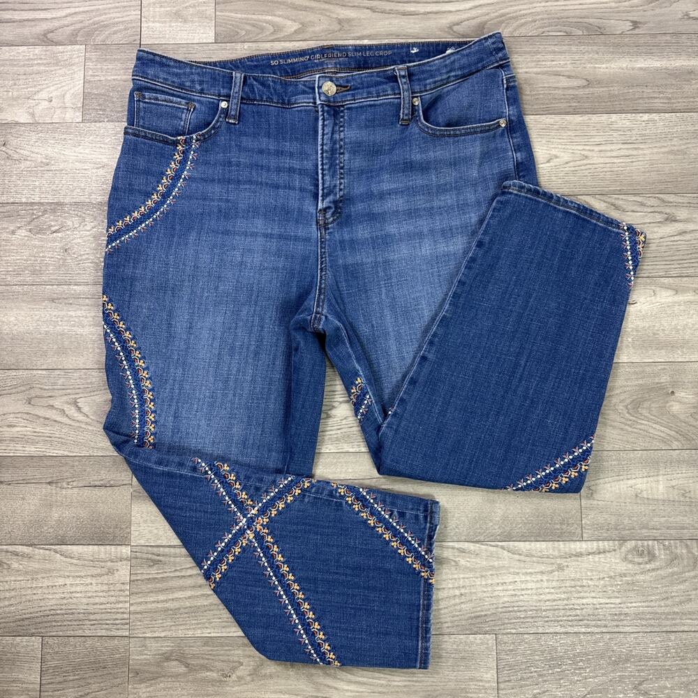 Chico's So Slimming Girlfriend Slim Leg Crop Jeans Medium Wash Embroidery sz 14